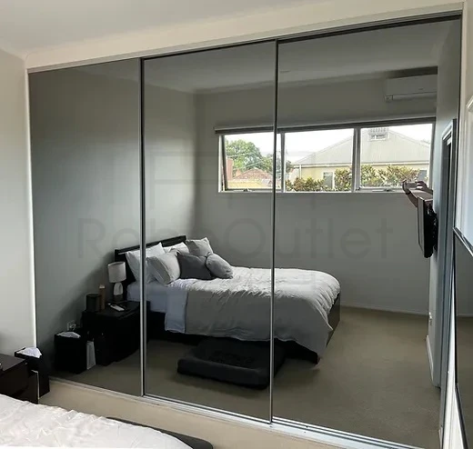 GREY MIRROR DIY