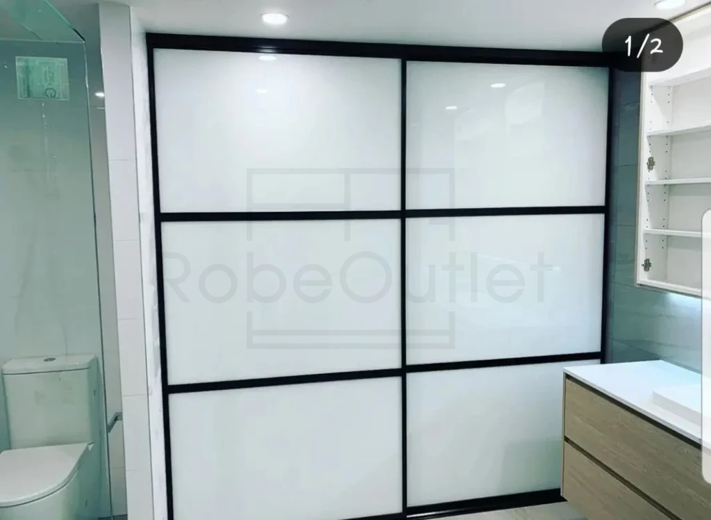 Super white Glass With Horizontal Strips DIY